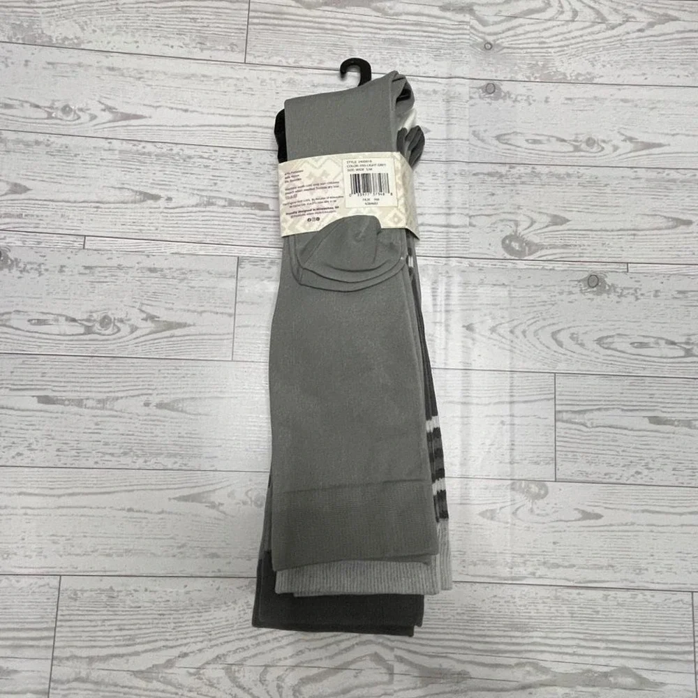 Muk Luks Womens‎ 3 Pack Graduated Compression Socks Grey Wide S/M 15-20mmHg